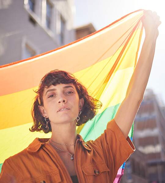 De Stonewall Inn à luta pelo direito de existir: o Dia do Orgulho LGBTQIAPN+